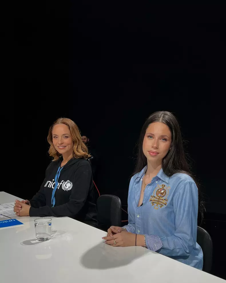 Andreea Marin și fiica ei, Ana Violeta Bănică