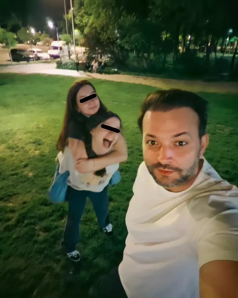 Mihai Morar si gemenele
