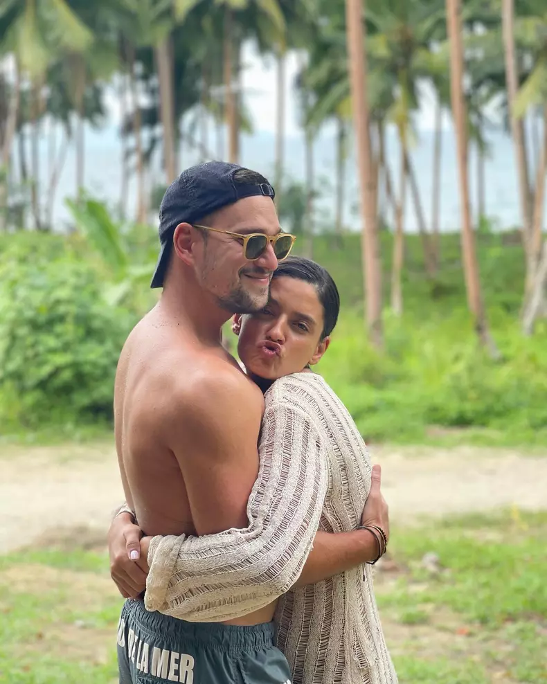 oana-mosneagu-si-vlad-gherman-in-vacanta