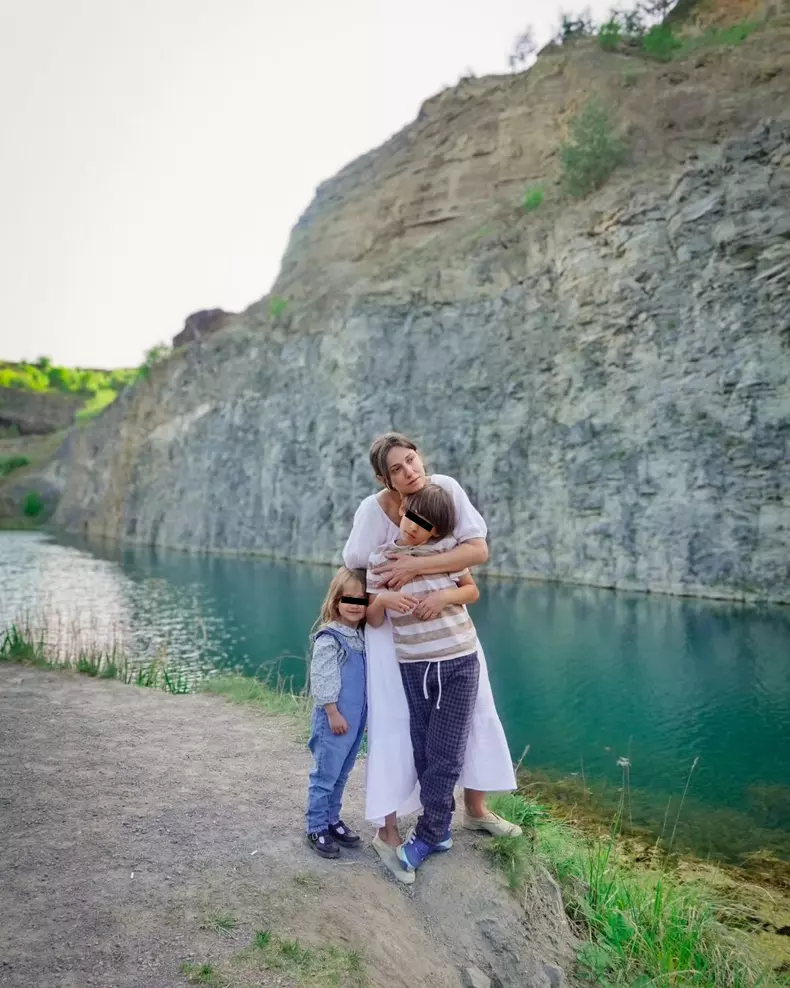 Dana Rogoz și copiii ei, Vlad Luca și Lia Elena