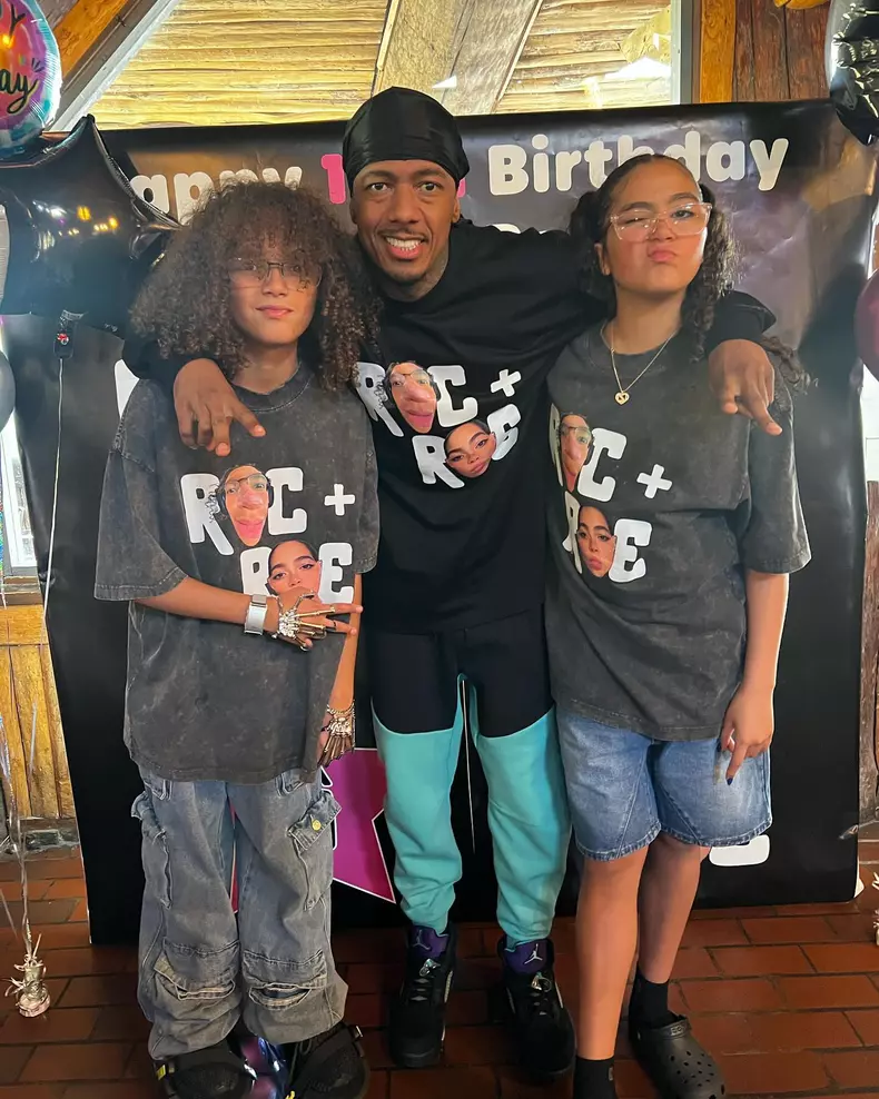 Nick Cannon și gemenii lui, Moroccan „Roc” Cannon și Monroe „Roe“ Cannon