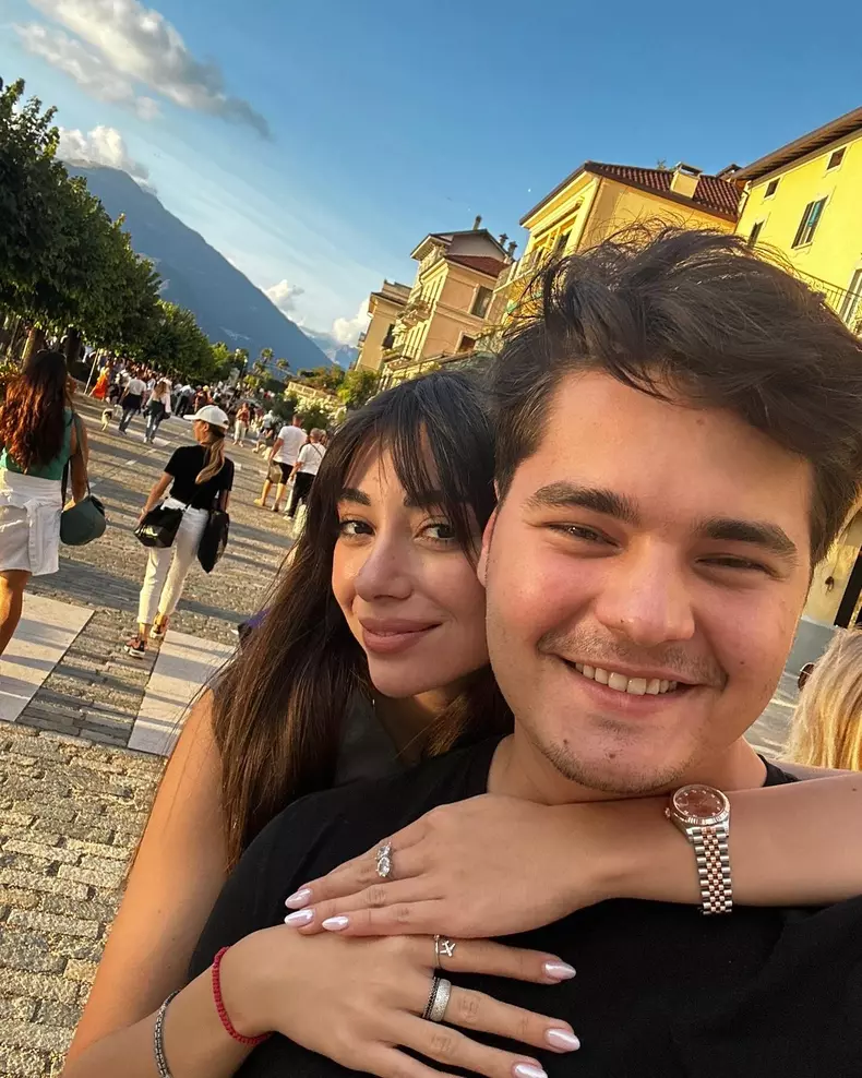 Selly și iubita lui, Smaranda Știrbu