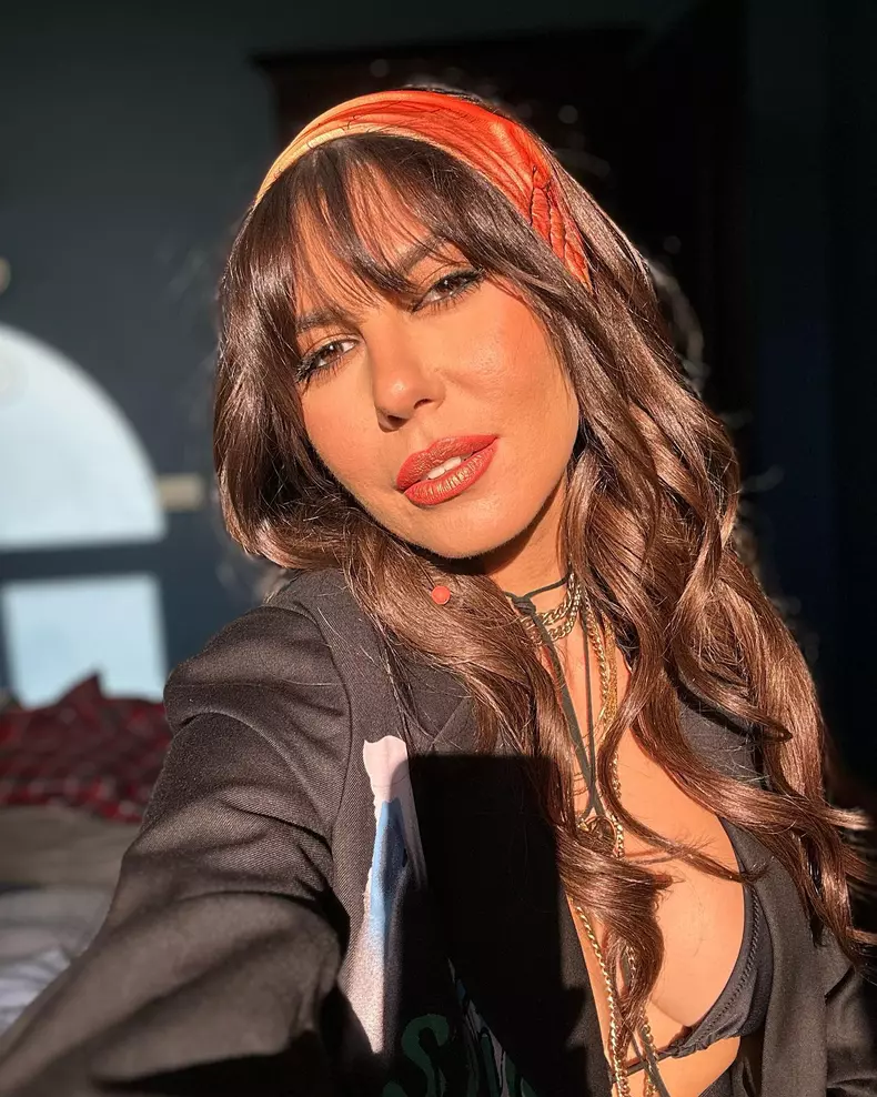 Sore Mihalache selfie Instagram
