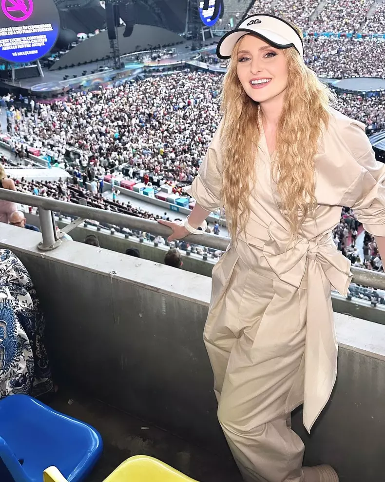 Alina Sorescu la concertul „Coldplay” din București