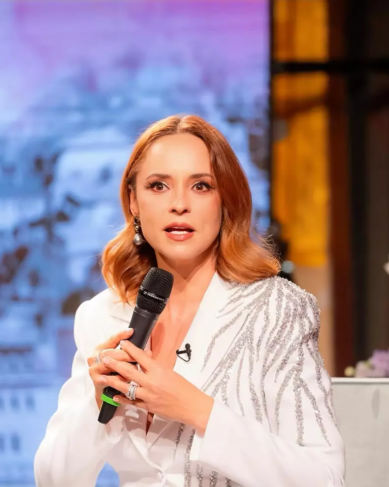 Andreea Marin la conferința Fain & Simplu din Oradea