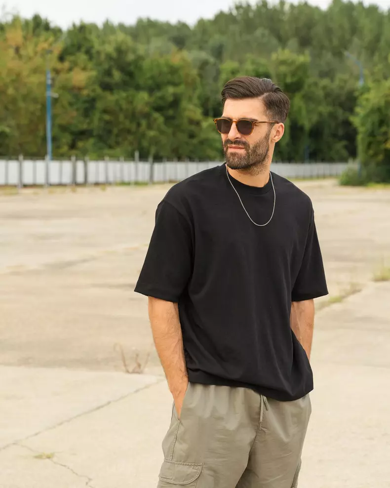 Daniel Nuță în rolul lui Sasha, în serialul „Groapa”, de la Pro TV