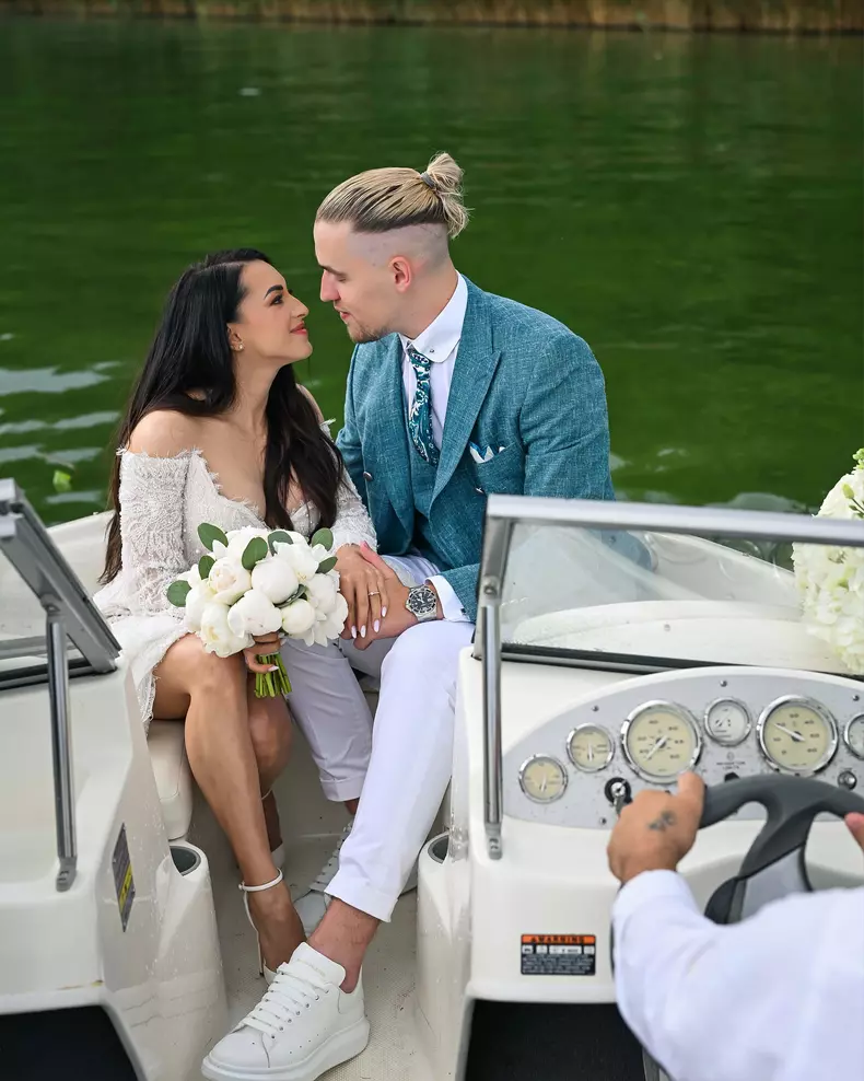 larisa-iordache-si-cristian-chirita-s-au-casatorit-civil-pe-8-iunie-2024-la-snagov-8