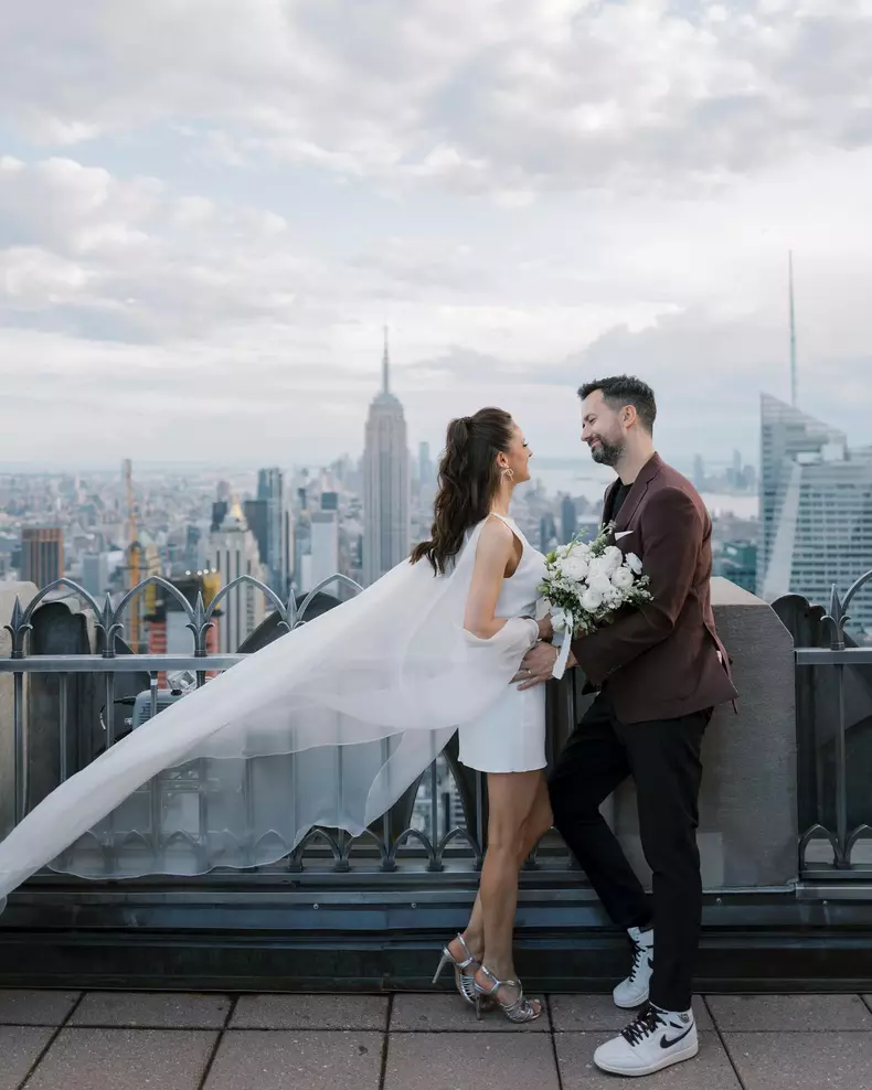 Ramona Păun de la Pro TV s-a căsătorit civil cu Cosmin Mihăiță la New York, în mai 2024 (2)