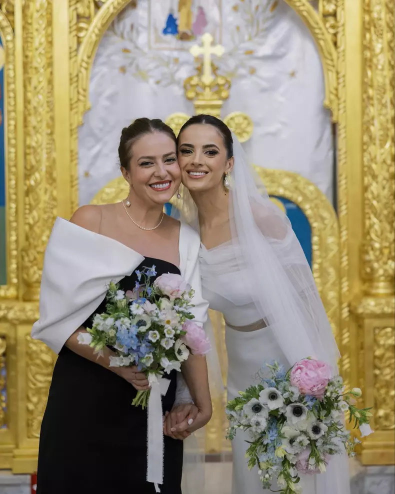 Ramona Păun de la Pro TV și Cosmin Mihăiță s-au căsătorit religios la New York în iunie 2024 (1)