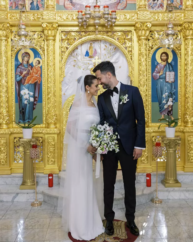 Ramona Păun de la Pro TV și Cosmin Mihăiță s-au căsătorit religios la New York în iunie 2024 (10)