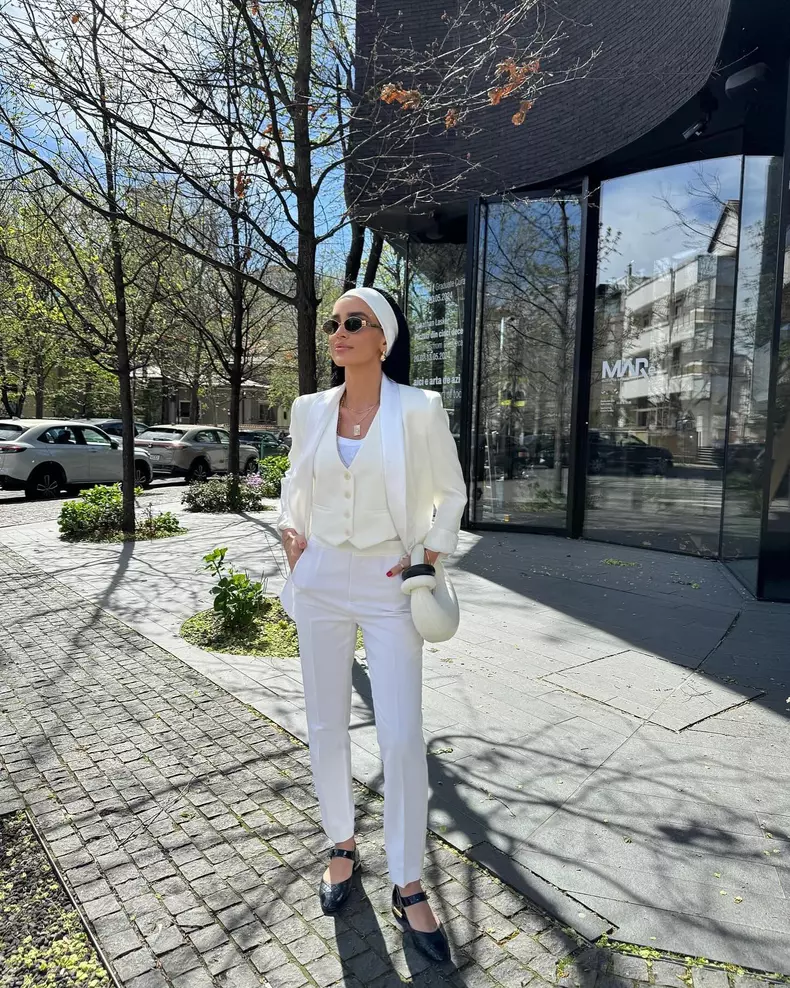 Adelina Pestrițu în București