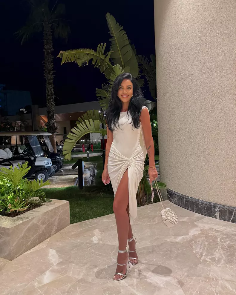 Adelina Pestrițu în vacanță în Turcia