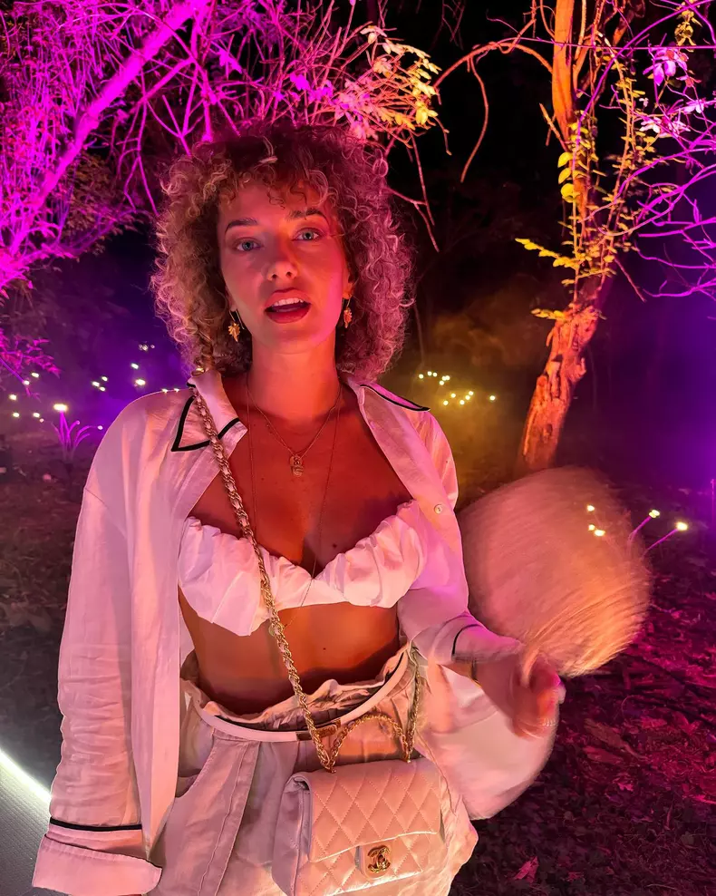 alexia talavutis la summer well