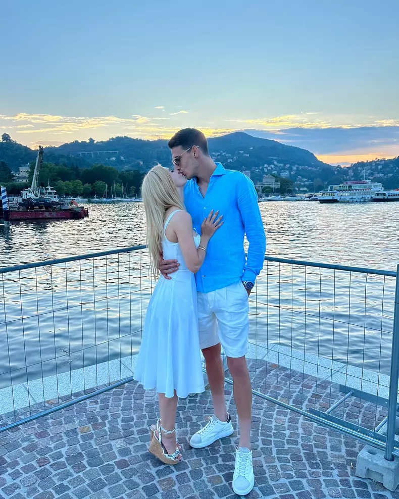 Andreea Bălan și Victor Cornea în Como, Italia (1)