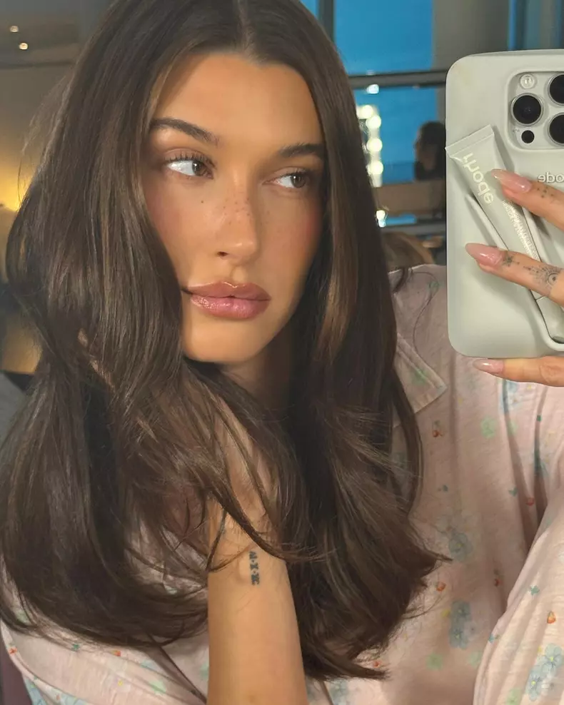 Hailey Baldwin Bieber