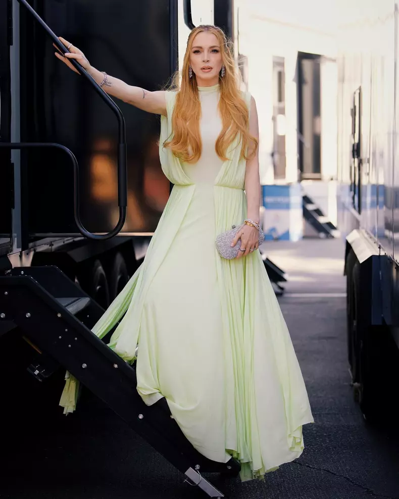 LINDSAY LOHAN “Churro Waves”