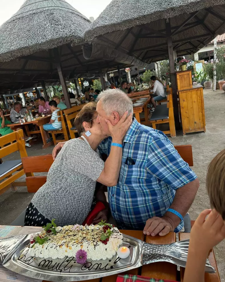 parinti adela popescu