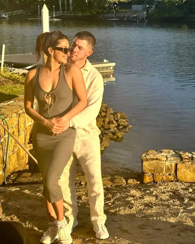 Priyanka Chopra și Nick Jonas (1)