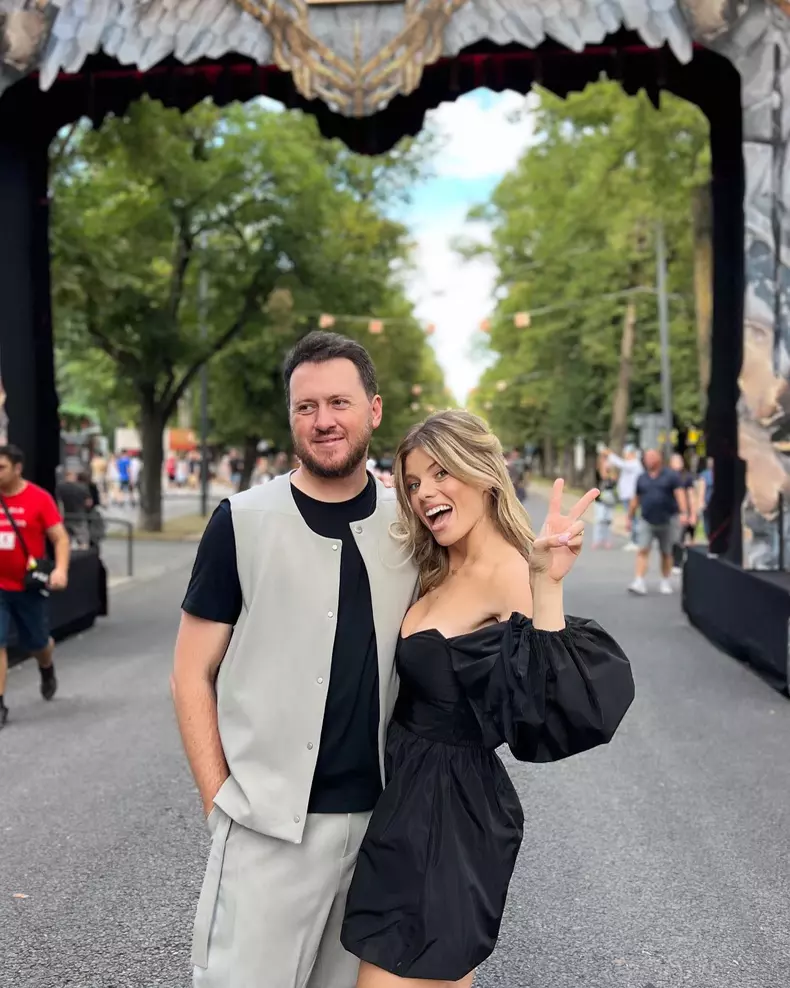 roxana hulpe cu sotul