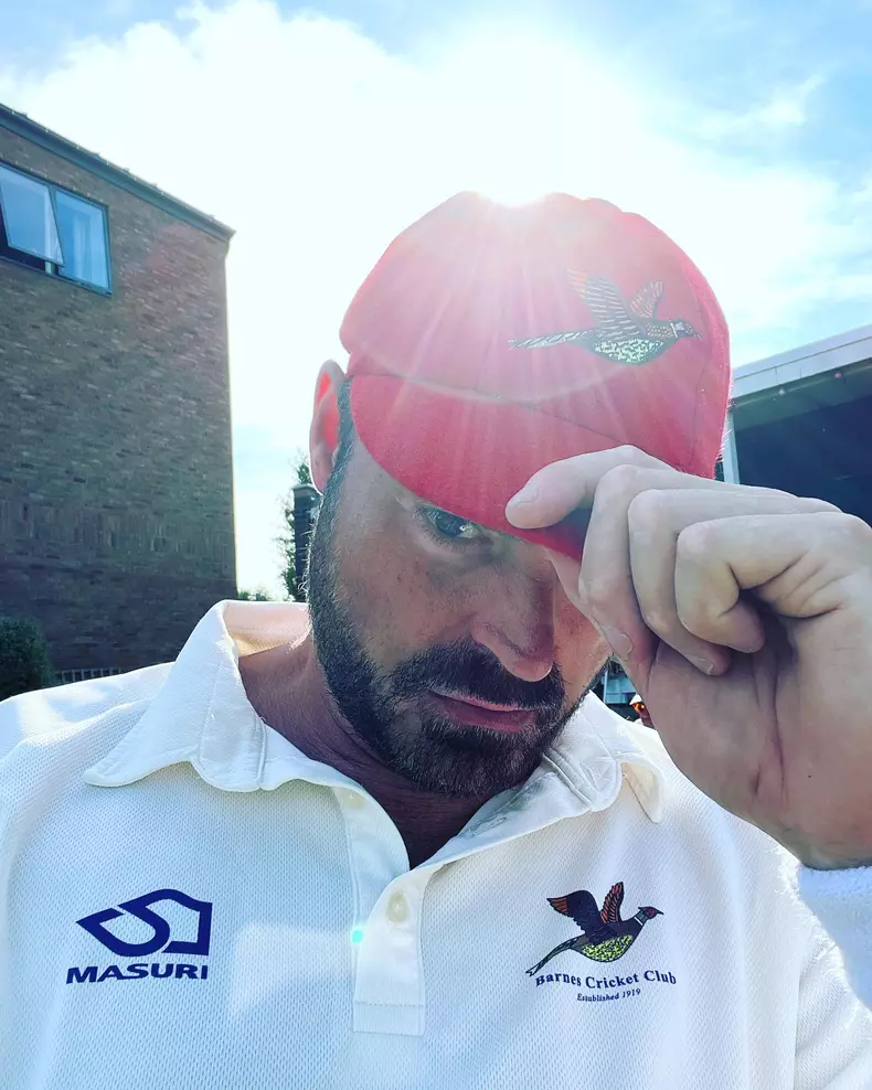 jamie theakston 22