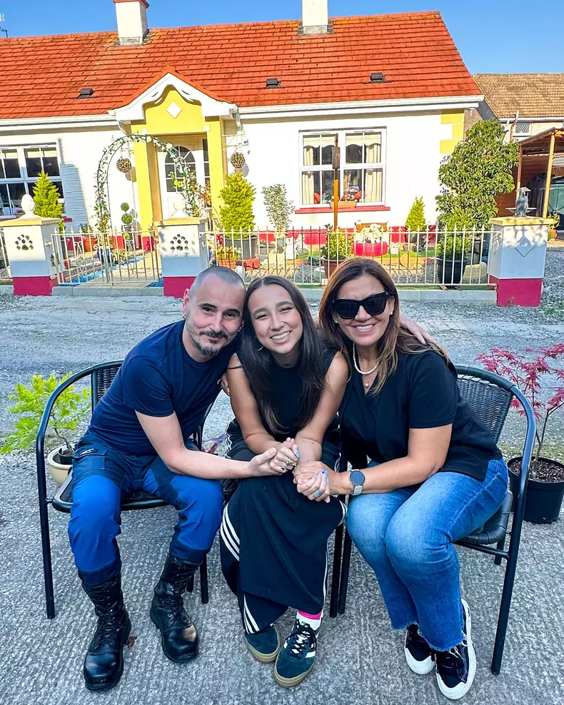 Mirela Retegan, Cornel Sorian și fiica lor, Maya Sorian
