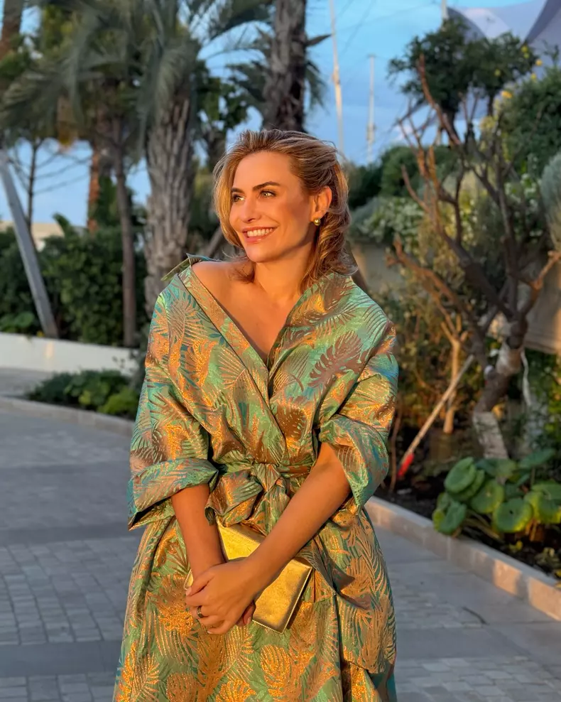 Adina Buzatu Instagram (6)