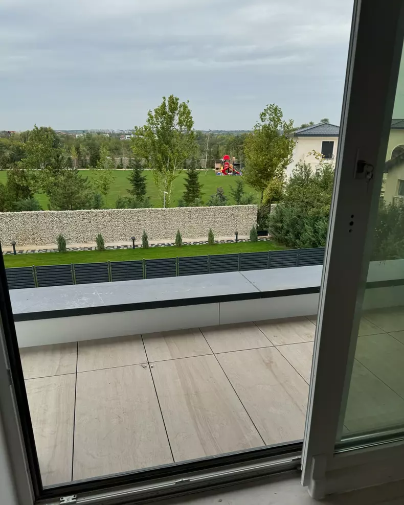 Andreea Bostănică și-a cumpărat casă la 20 de ani (10)