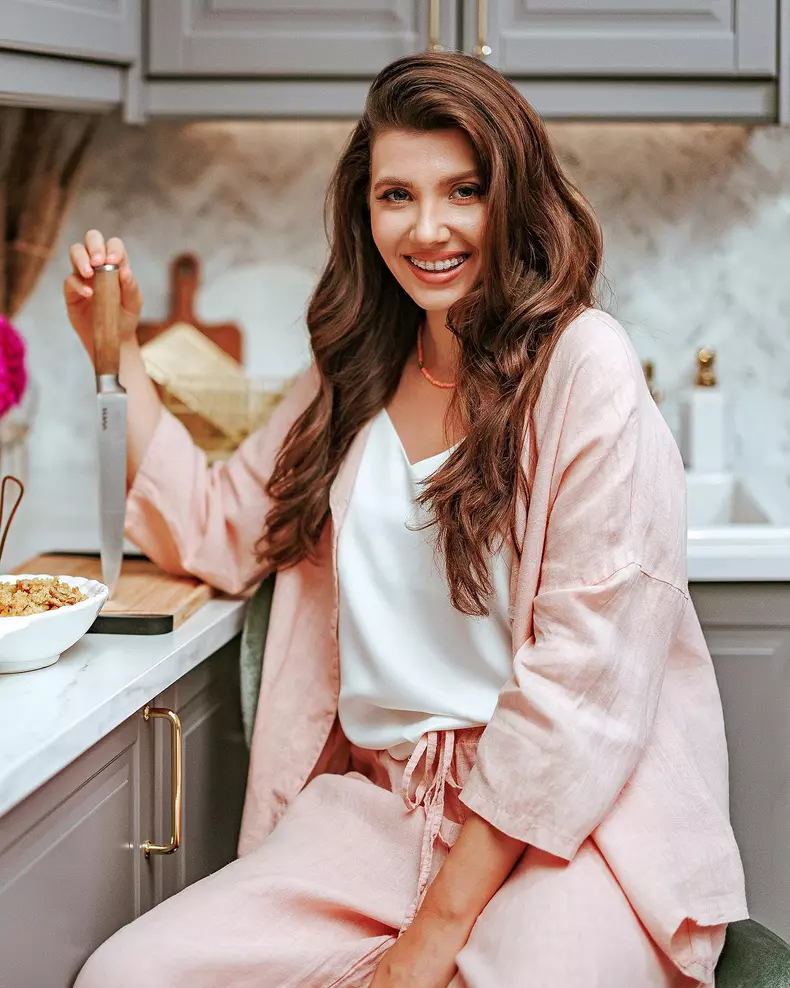 Larisa Costea (1)