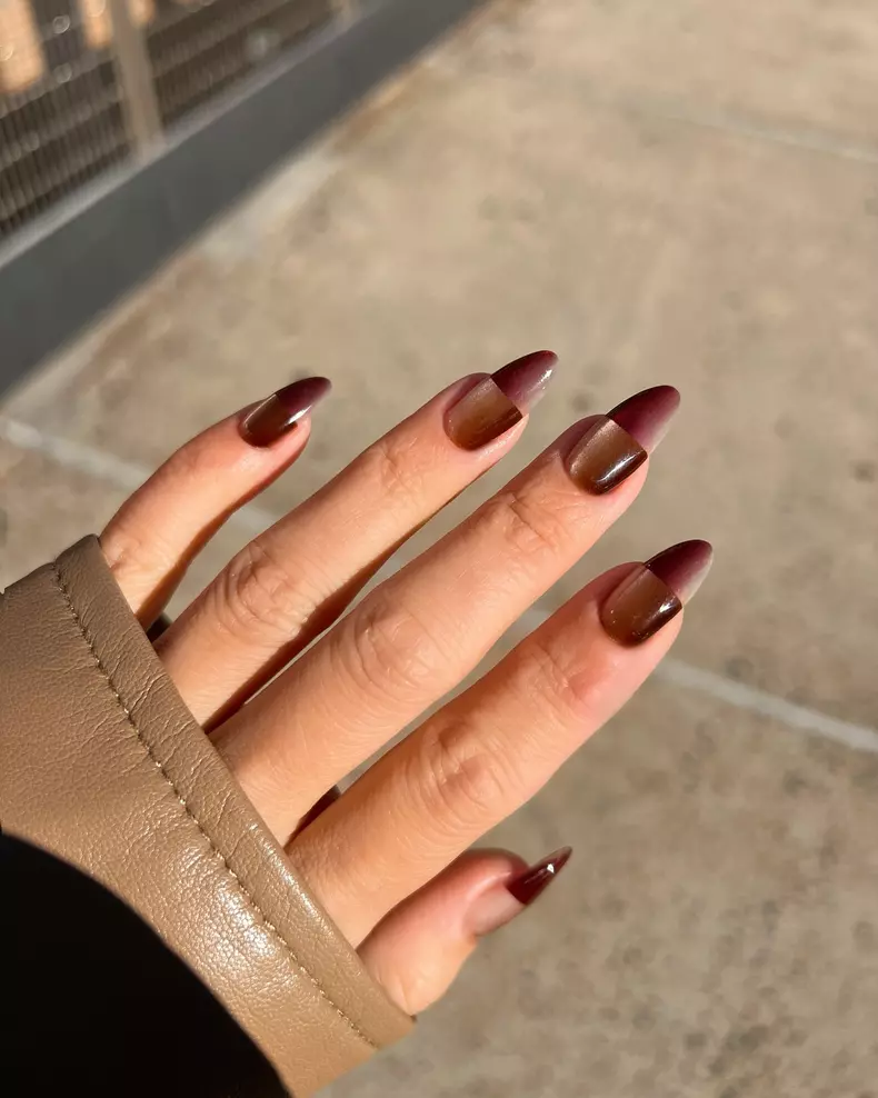 Unghii cat-eye