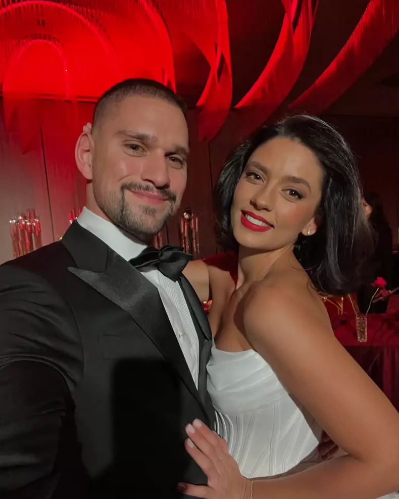 Vlad Gherman și Oana Moșneagu, soția lui (2)