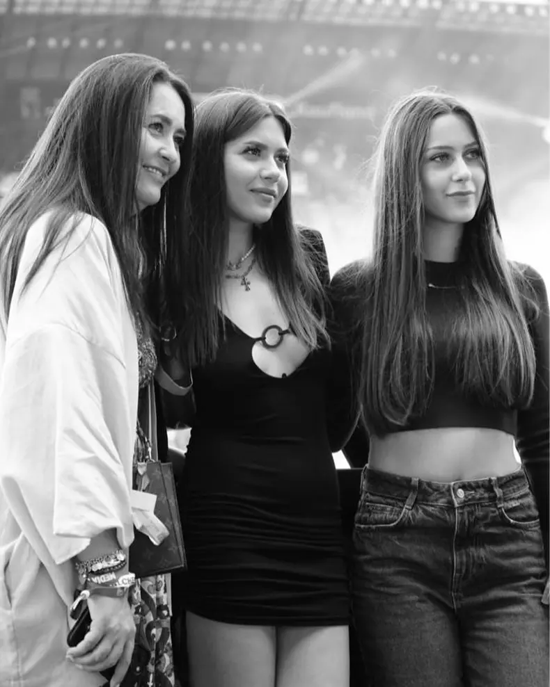 Amalia Năstase și fiicele ei, Alessia și Emma Năstase