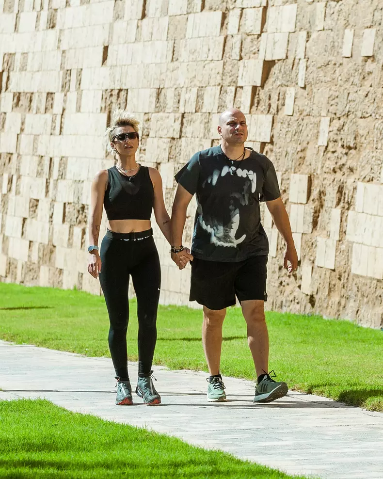 Giulia Anghelescu și Vlad Huidu în semifinala Power Couple 2025 (5)