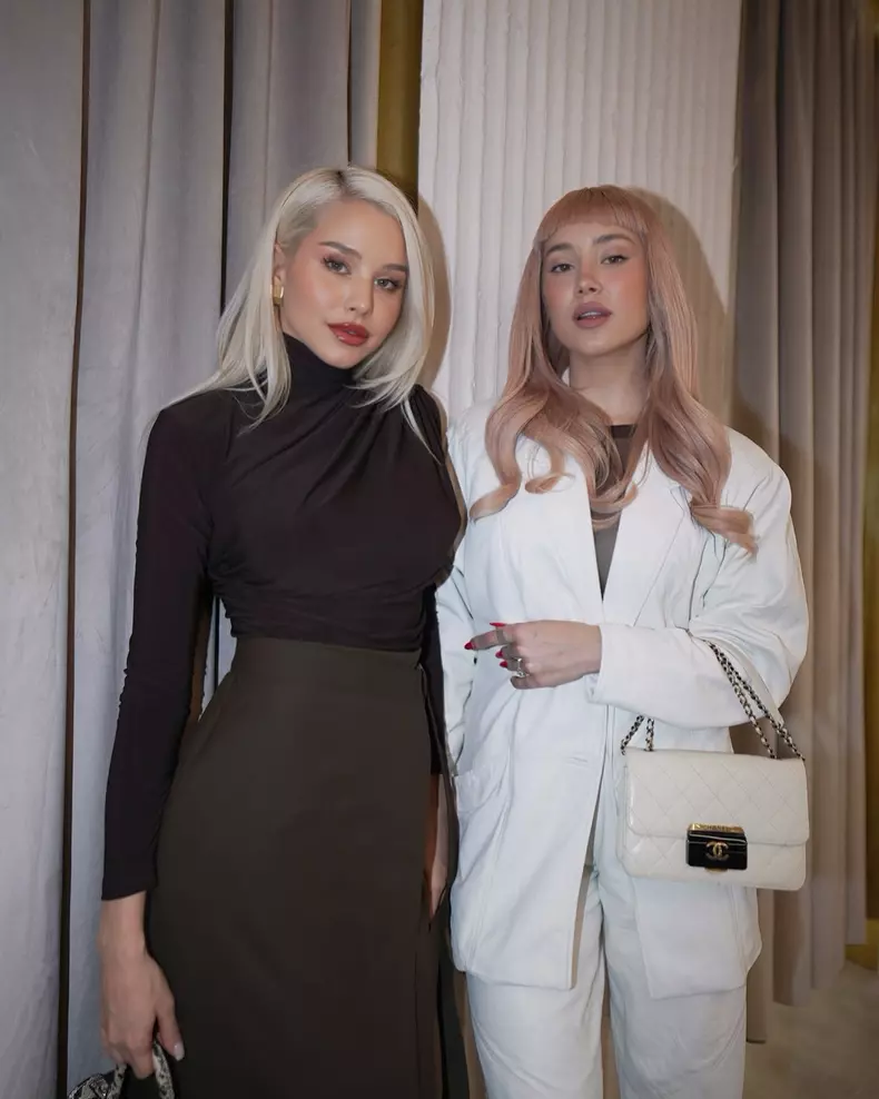 Carmen Grebenișan și Alina Ceușan