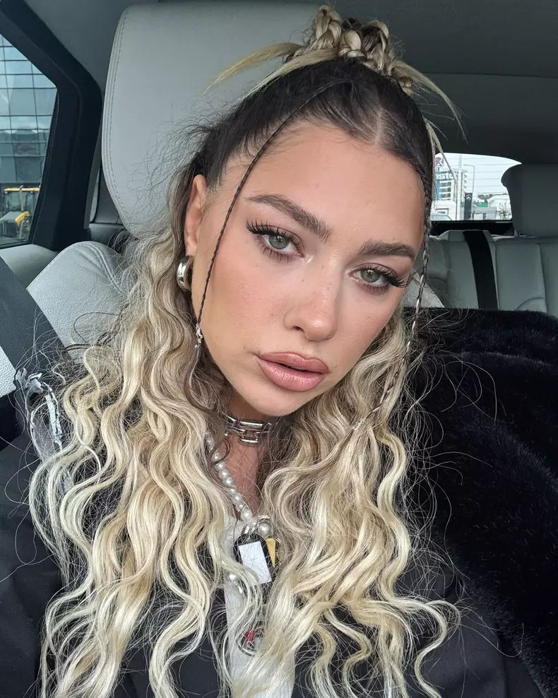 Jo Ioana Anuța