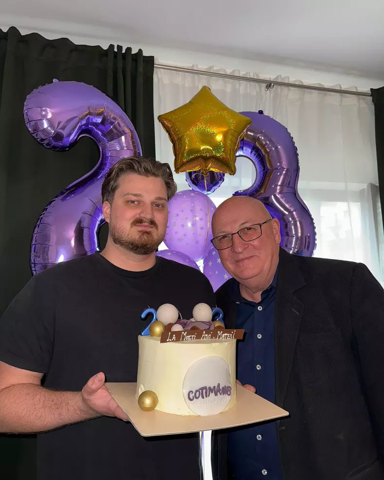 Matei Cotimanis, fiul lui Bebe Cotimanis, a împlinit 23 de ani