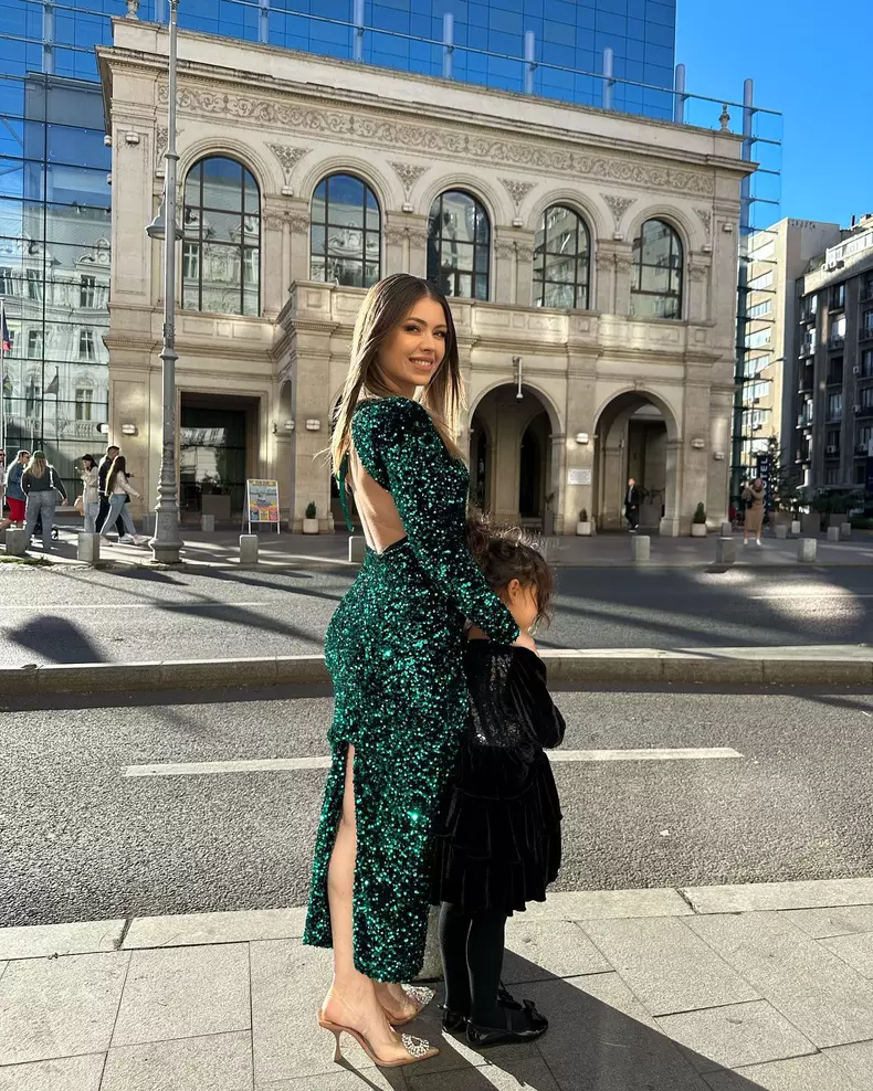ana pirvulescu cu fata ei