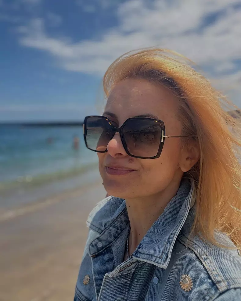 simona gherhe la mare