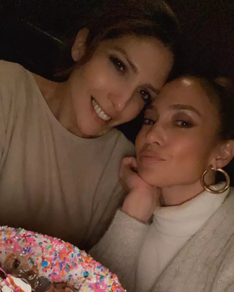 Jennifer Lopez și sora ei mai mică, Lynda Lopez (1)