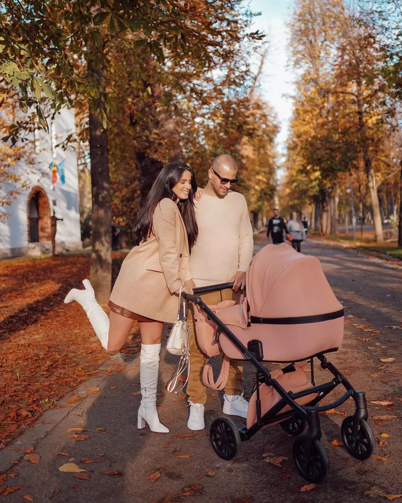 Ioana Grama, Alex Țăgurean și fiica lor, Ayana (3)