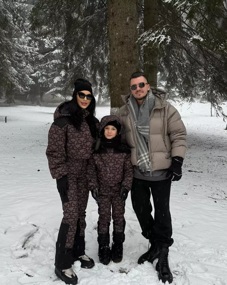 andreea tonciu cu familia