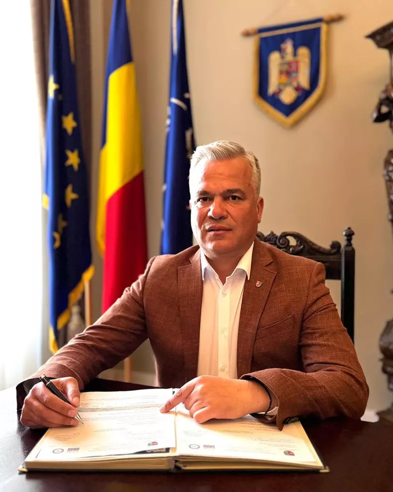 Adrian Veștea (1)