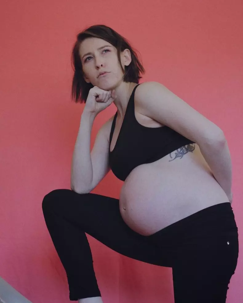 Fericire maximă pentru Eden Sher, Sue Heck din Familia Heck. Actrița așteaptă gemeni! (3)