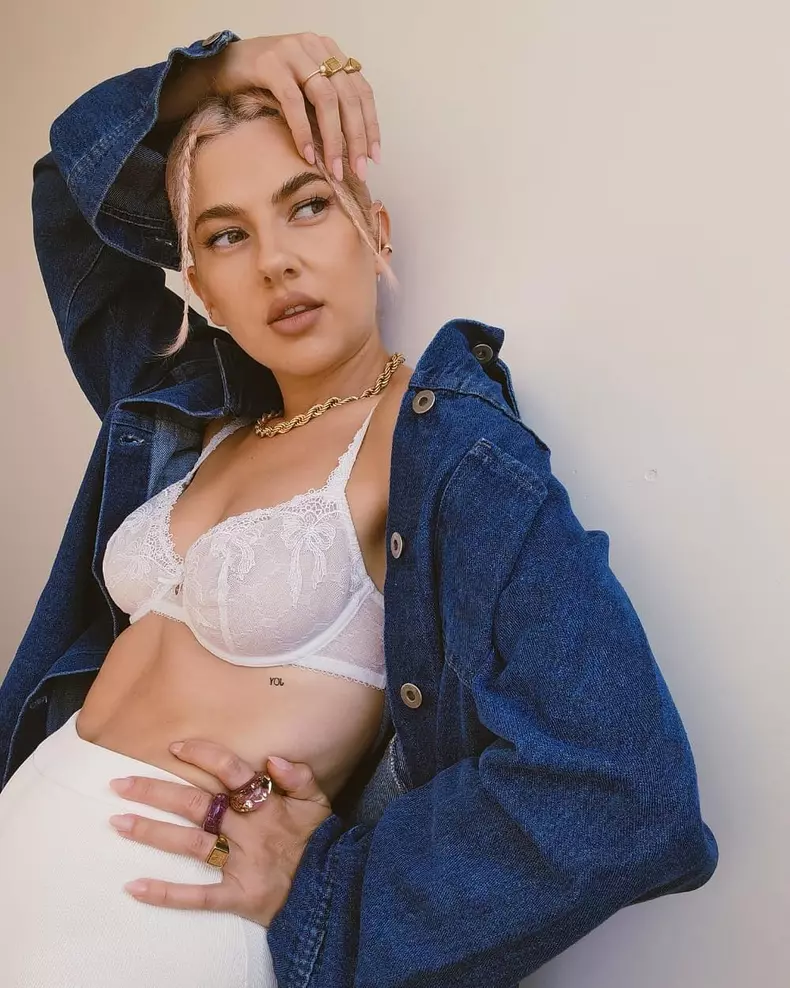 Imaginile incendiare cu care Lidia Buble și-a cucerit fanii Zici că este din Vogue (1)