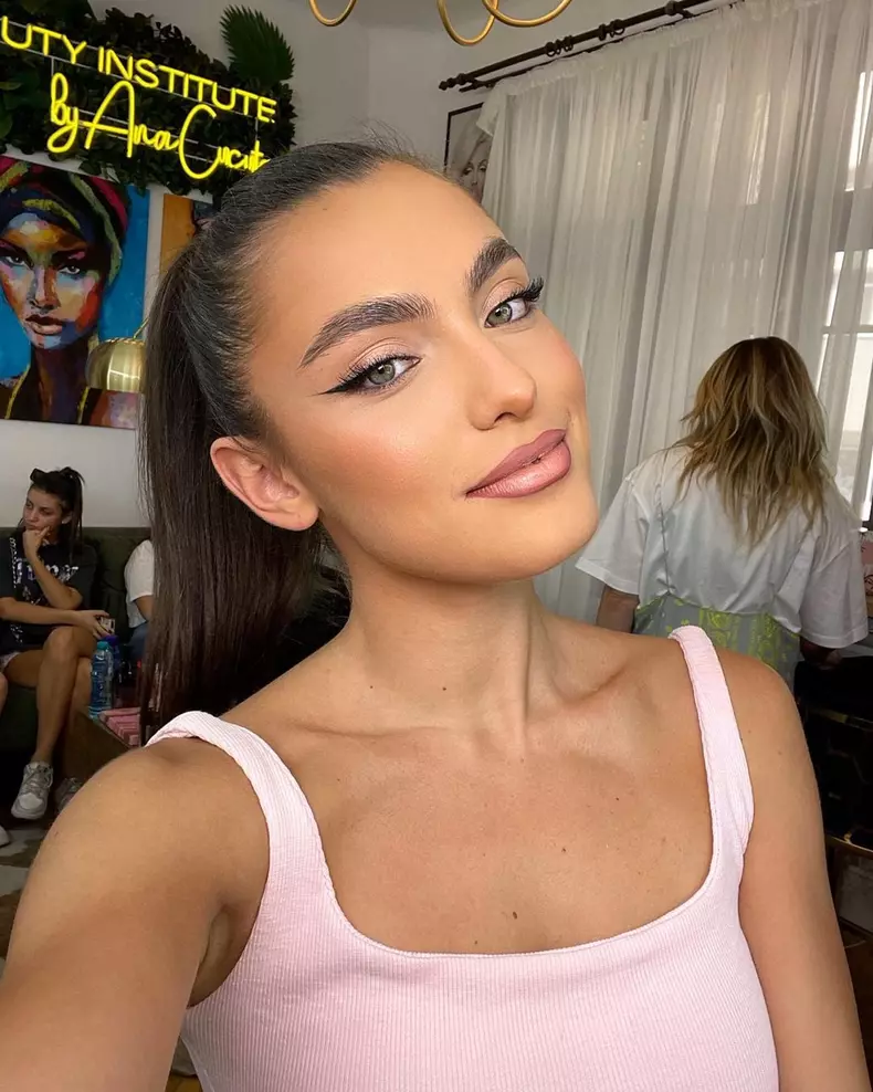 Alexia Eram