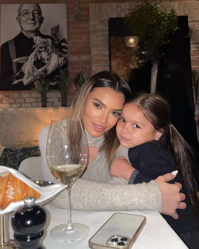 karmen-si-sofia