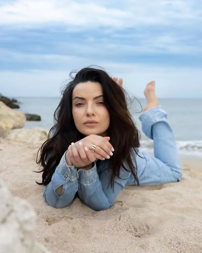 Ce afacere își dorea Anca Dinicu să aibă  (3)