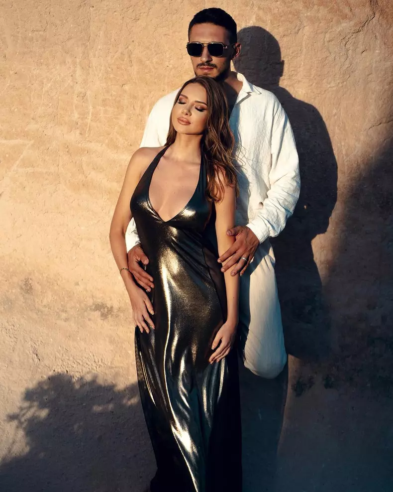 Otilia Bilionera s-a căsătorit în secret, în Turcia. Primele imagini cu soțul ei