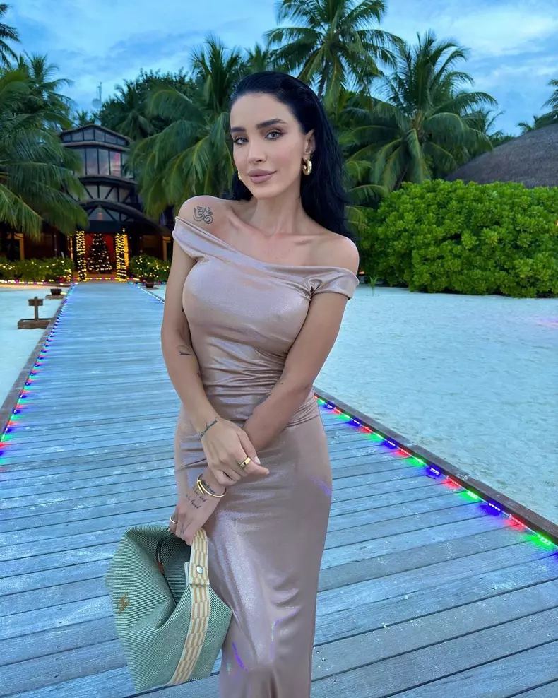 Adelina Pestrițu și soțul ei, vacanță în Maldive (4)
