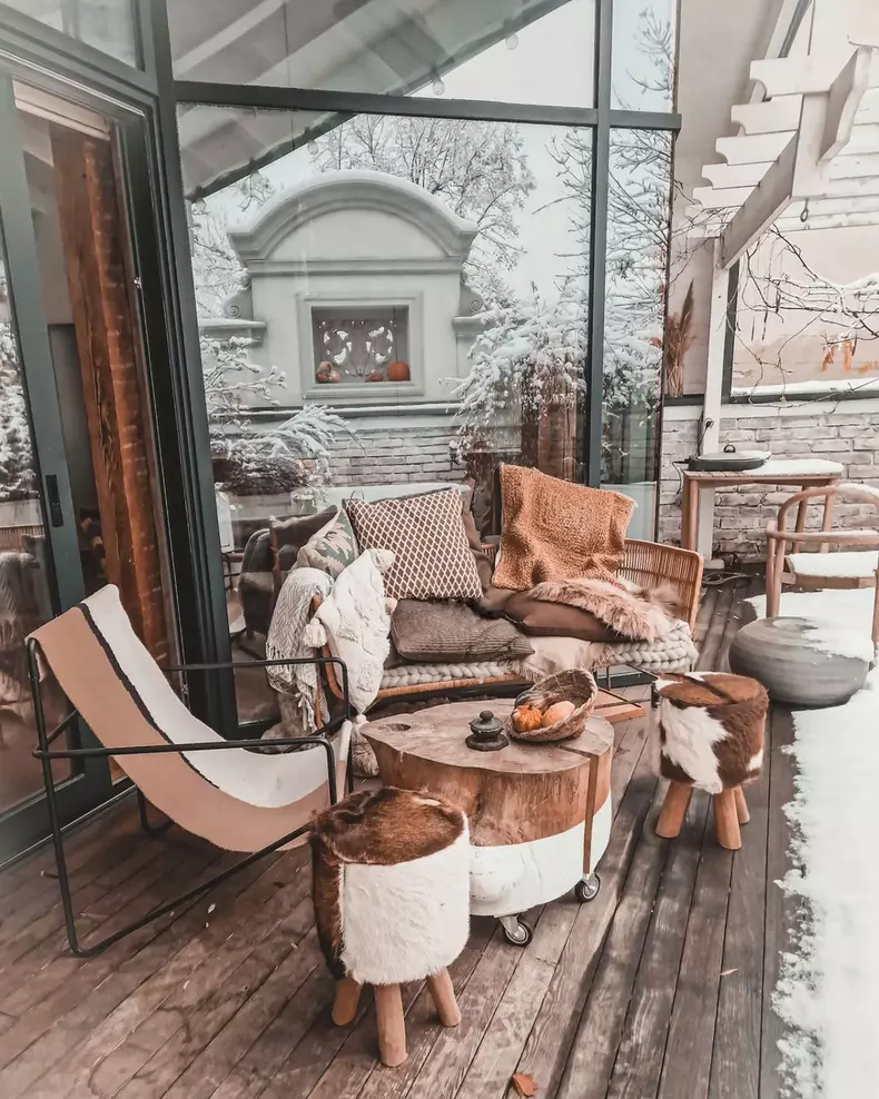 Imagini din casa danei rogoz (2)