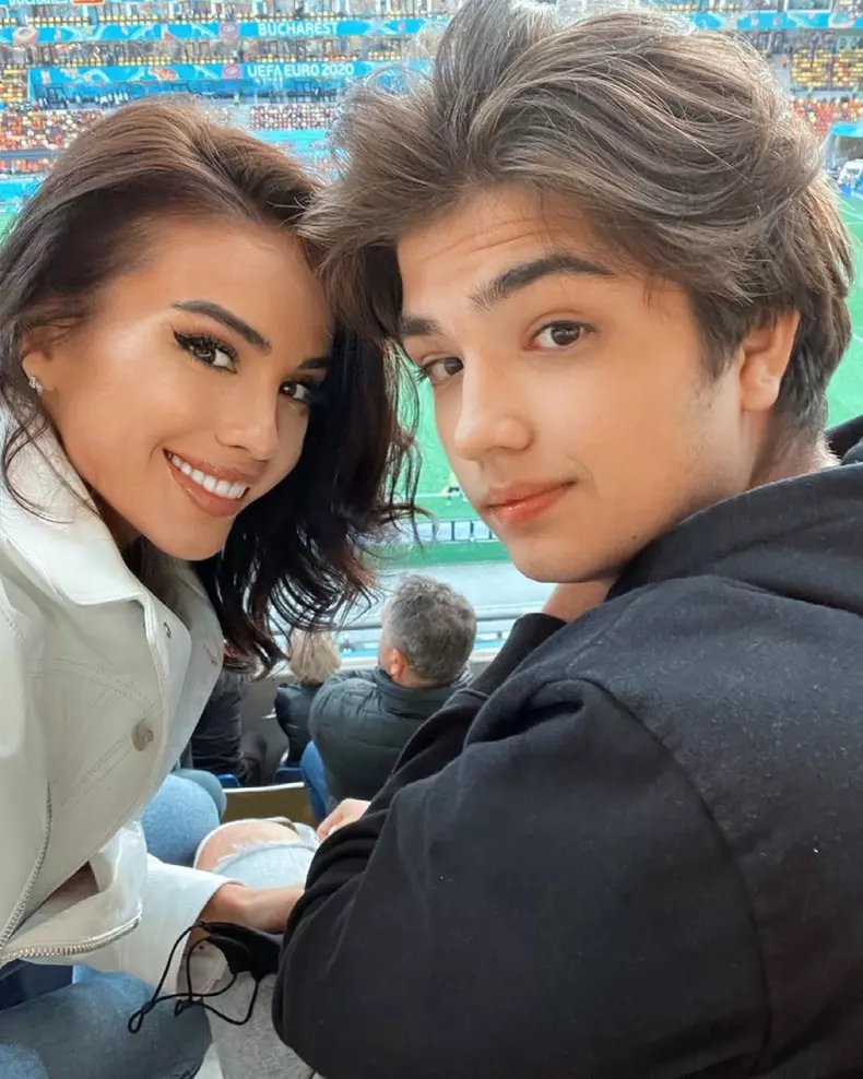 geanina-ilies-si-patrik-fotbal-8